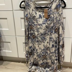 NEVER WORN: American Eagle long sleeve dress, size small